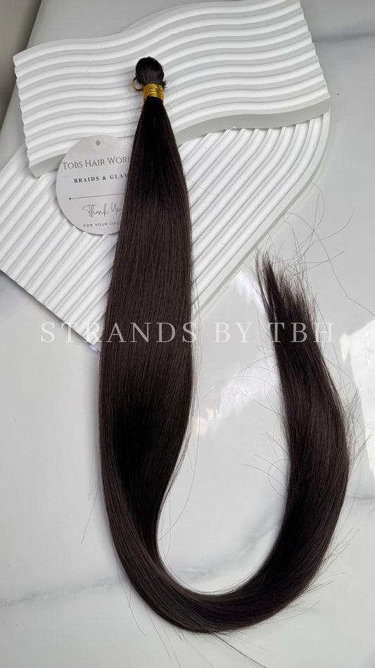 Bone straight braiding hair - Colour 4
